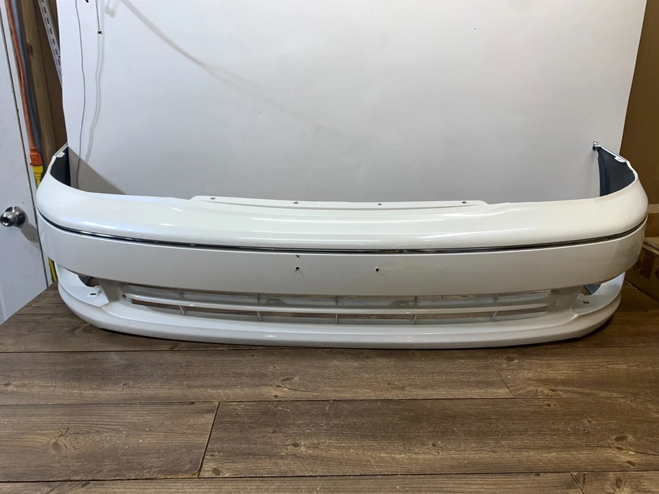 2003-2004 Toyota Avalon Front Bumper Cover White 52119-07010 OEM *NOTE* — 第 2/4 张图片