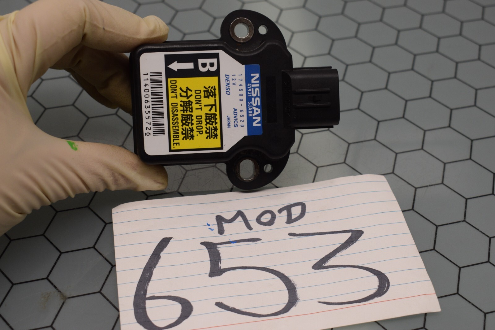 15 16 17 Infiniti QX80 Yaw Rate Turn Sensor Unit Control Unit  Module #653-MOD