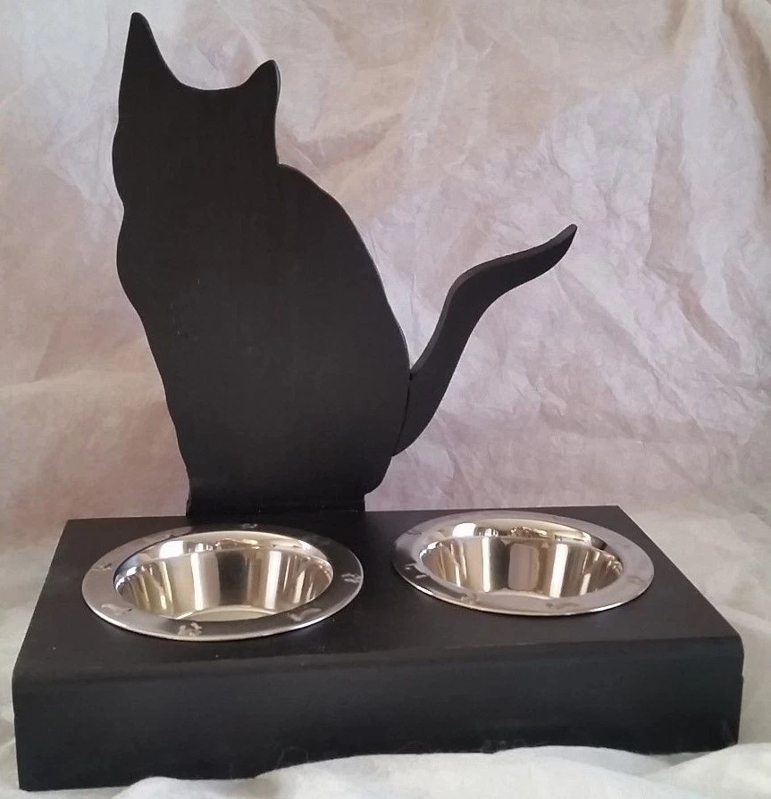 Black cat feeder cheap