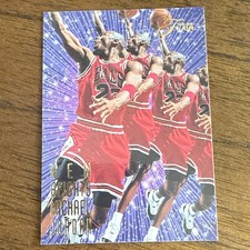 1995-96 Fleer Flair Basketball Michael Jordan New Heights #4 Chicago Bulls