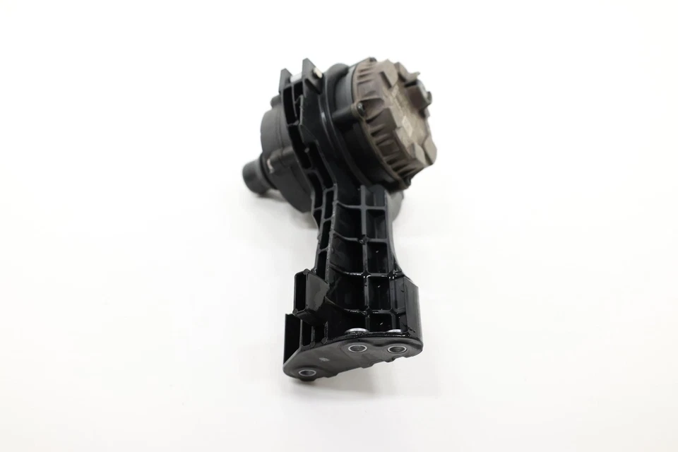 Bomba de refrigerante BMW X3 2020-2024 0392024080 11518651288 11517935181 Foto 4 de 4