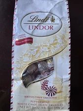 Lindt LINDOR Peppermint White Chocolate Truffles Huge19 oz BAG LIMITED EDITION
