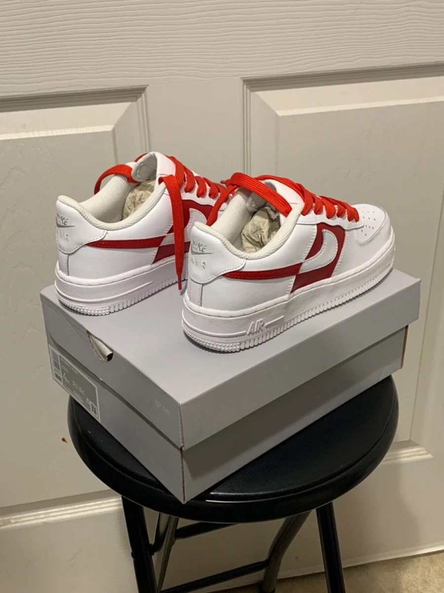 Scarpe personalizzate verniciate Nike Air Force 1 bianco basso lacci rossi ross