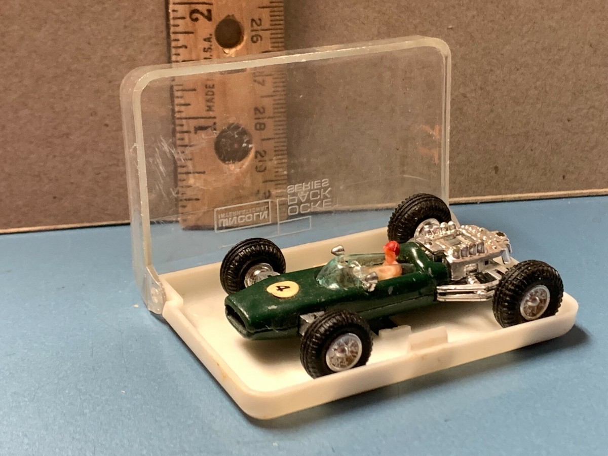 Vintage Lincoln International Pocket Pack Green Mc Laren GT Toy
