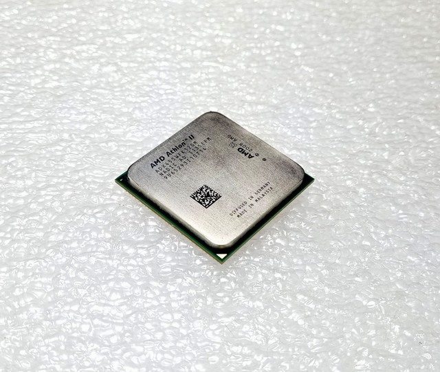 AMD Athlon II X3 455 3.3GHz Triple-Core (ADX455WFK32GM) Processor for ...