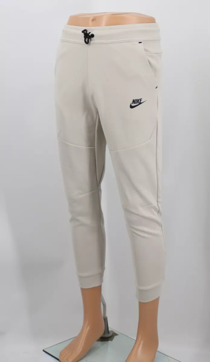 Boys nike tech fleece joggers 2025