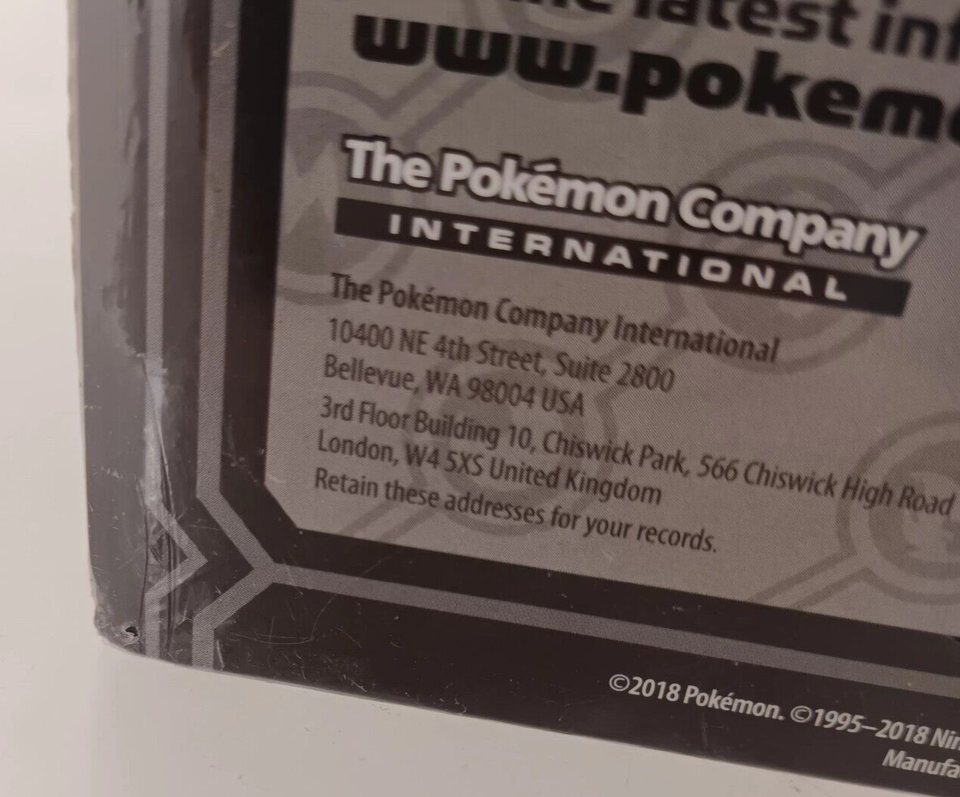 Pokemon Trading Card Game, Basic Energy Box, 450 Cards + Code Card FREE