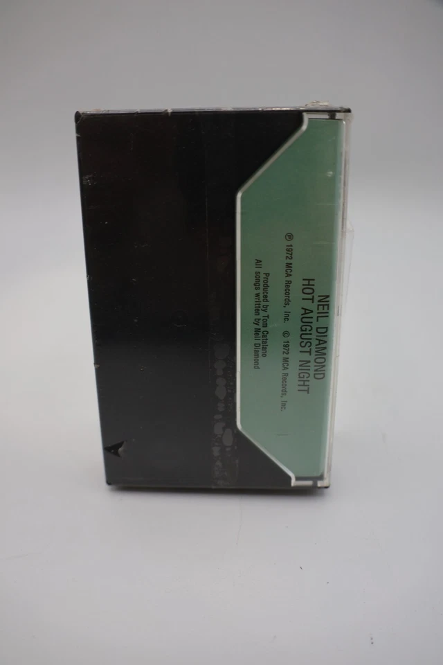 Hot August Night by Neil Diamond (Cassette, Jun-1983,) Printed in U.S.A - Image 2 of 3