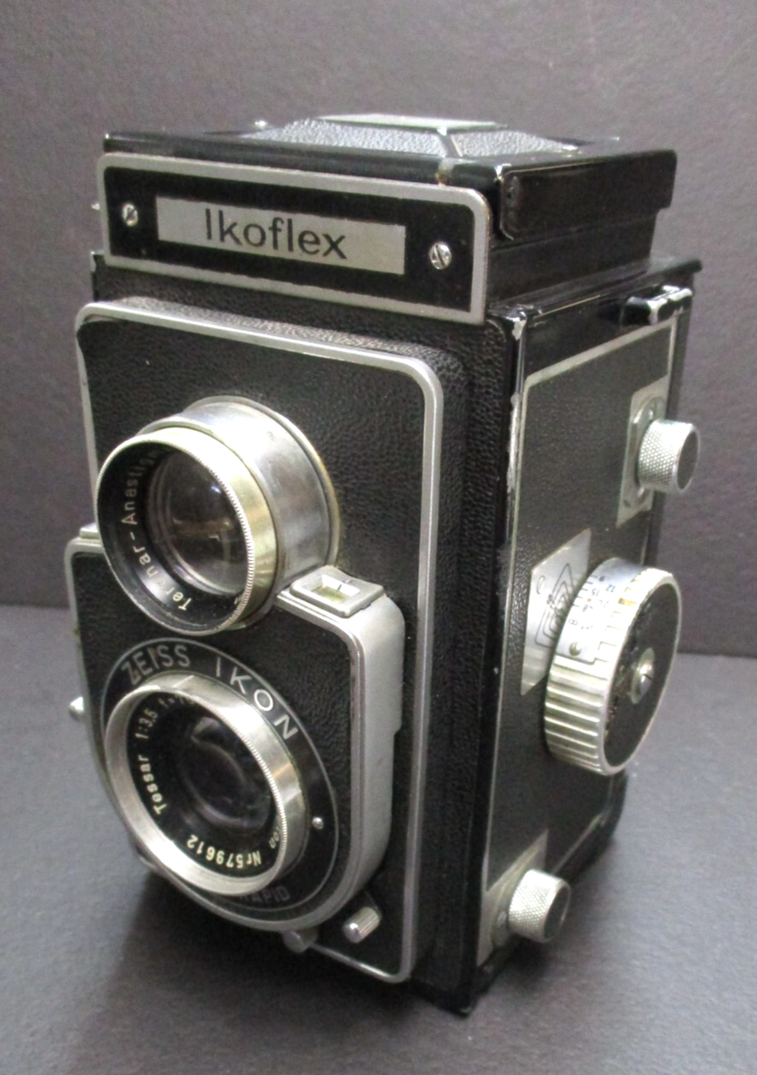 Zeiss Ikon Ikoflex II 120 Film TLR Camera & Carl Zeiss Opton