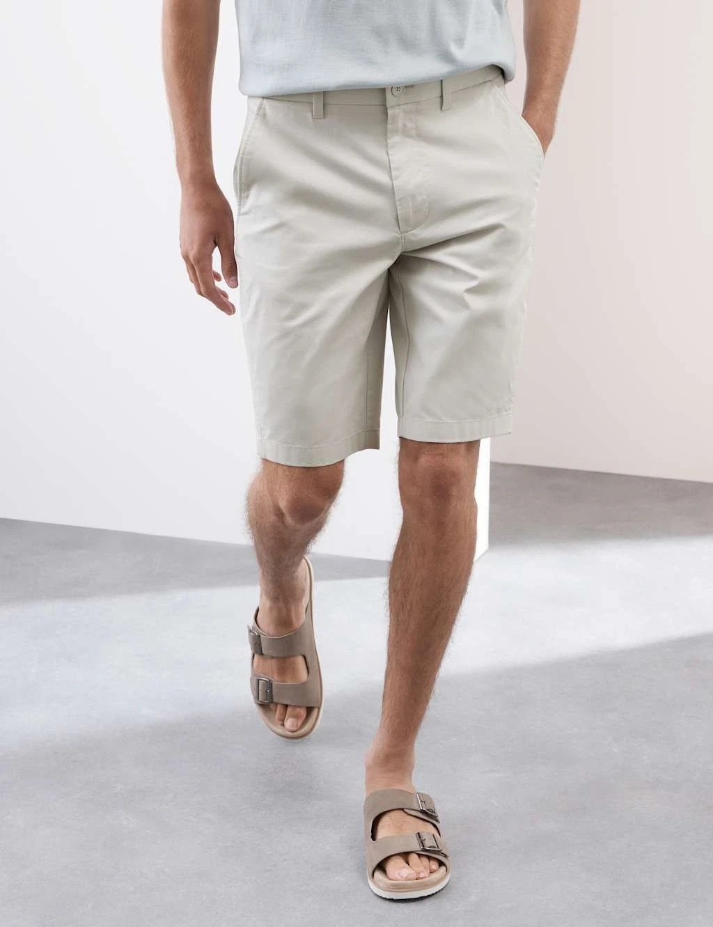 M&S - Autograph Mens Cotton Chino Shorts in Dove
Opens in a new window or tab
