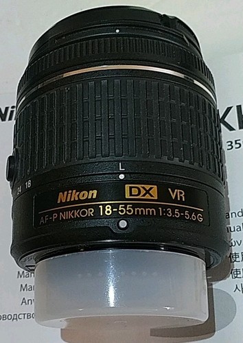 3 Nikon Lenses DX AF-S Nikkor 35mm 1:1.8g, AF-P 70-300 DX ED, AF-P 18-55mm W Bag - Picture 4 of 23