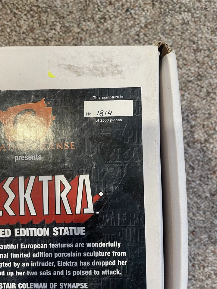 Licencia Creativa Elektra Edición Limitada Estatua #1814/2500 Marvel Cold Cast Foto 4 de 4