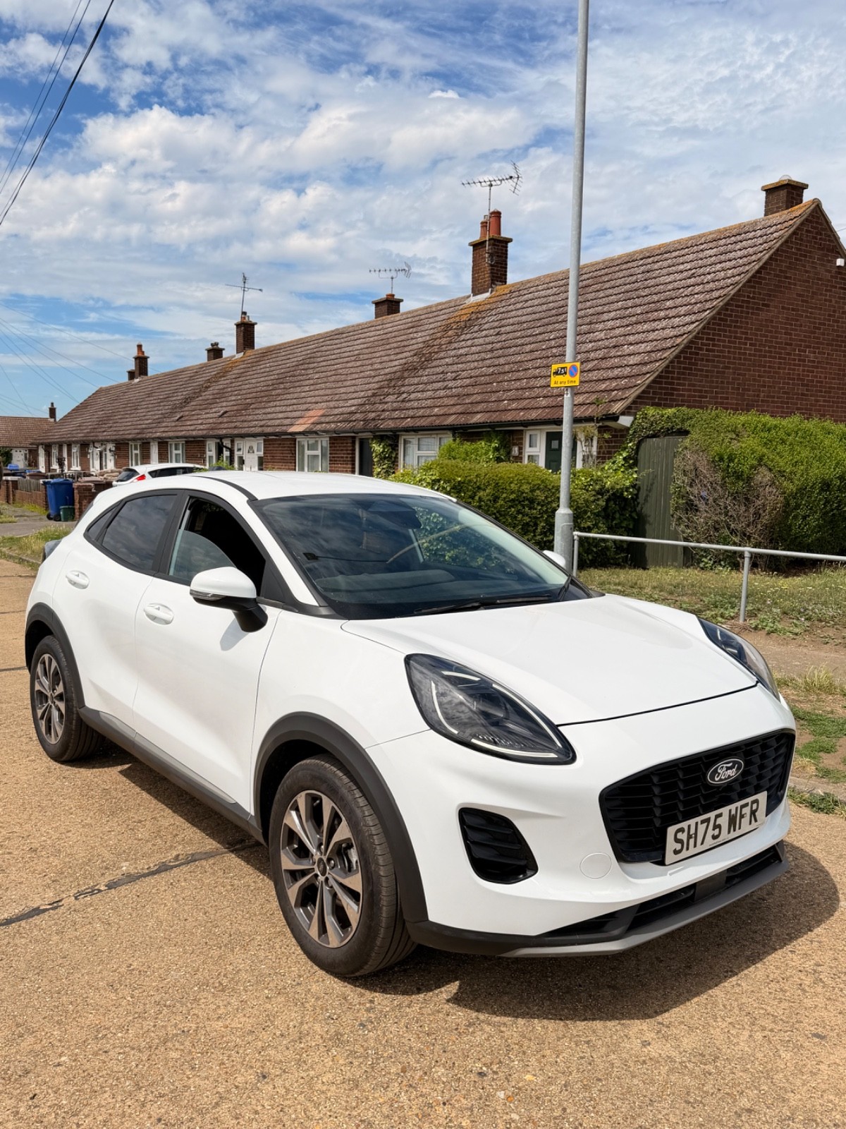 2025 75 Ford Puma 1.0 EcoBoost Hybrid mHEV Titanium 5dr HATCHBACK PETROL Manual