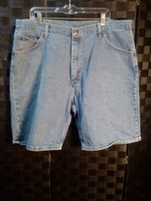 Wrangler Bermuda Shorts Relaxed Fit Size 40 For Man