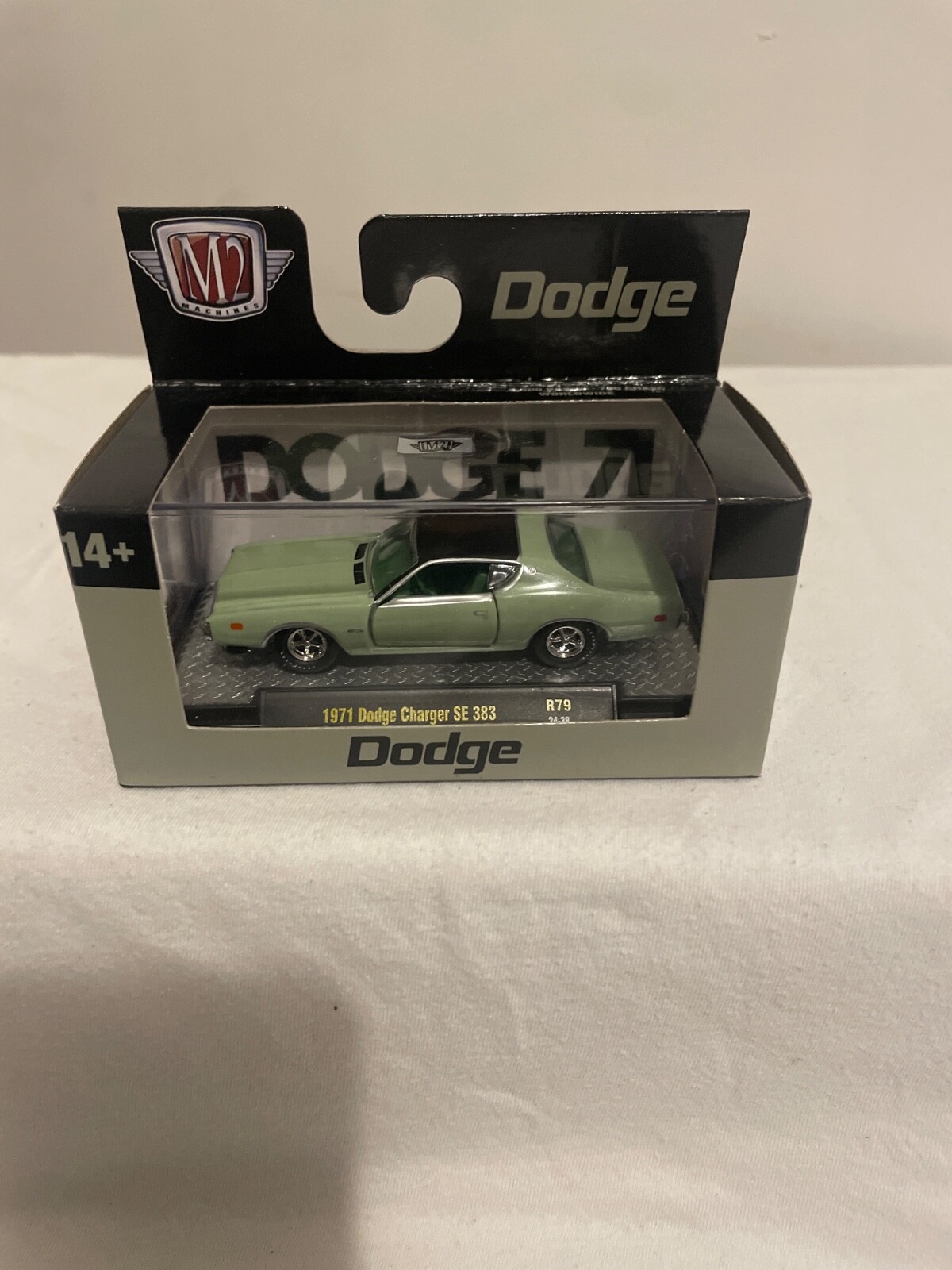 M2 Machines 1971 Dodge Charger SE 383 Detroit Muscle Release 79 R79 1:64