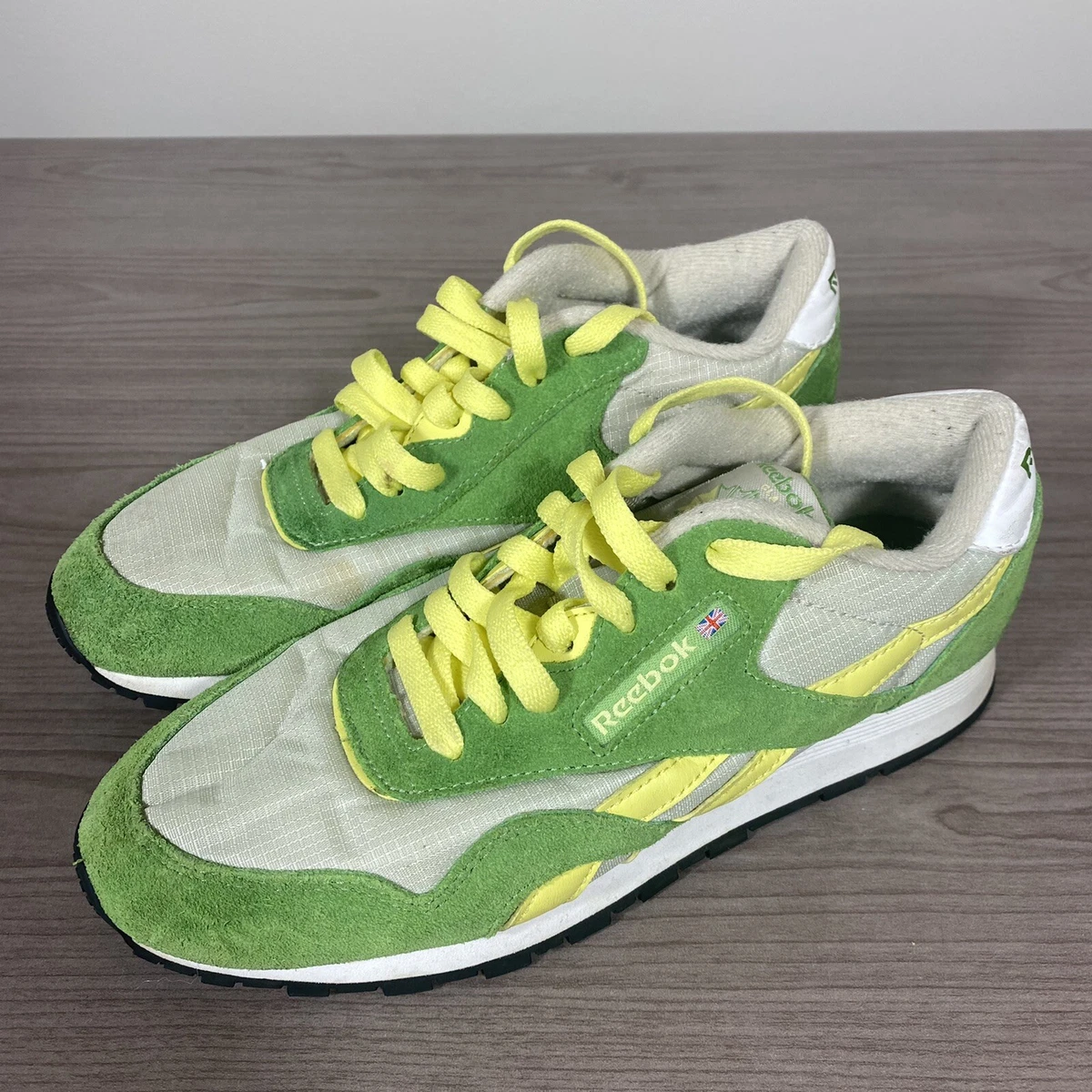 Reebok Men s Classic Leather Suede Running Shoes Lime Green Size 6