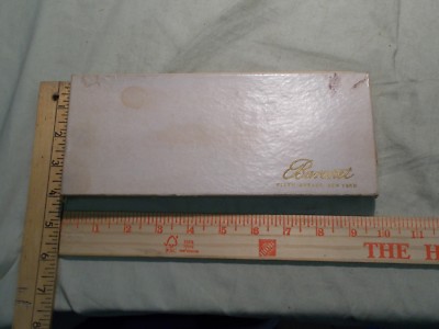 Portefeuille Femme Baronnet 'Fifth Avenue New York' - Cuir - Avec Boîte - État Comme Neuf