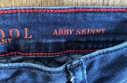 Liverpool Jeans Abby Skinny Night Blues Wash Wms Size 16/33 Embroidered Detail - Picture 9 of 12