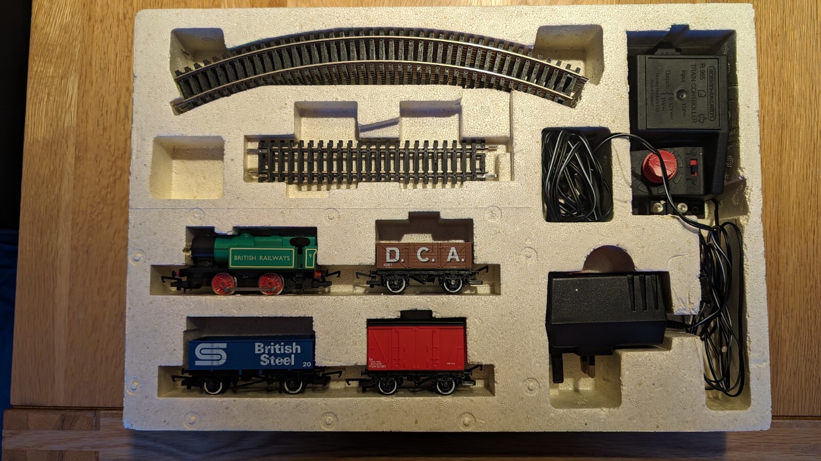 Vintage Hornby Industrial Freight Electric Train Set R841. 00 gauge