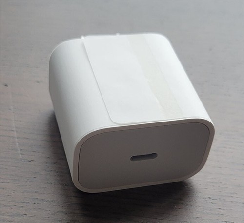 APPLE USB-C 20W POWER ADAPTER WALL CHARGER WHITE NEW SEALED IN BOX