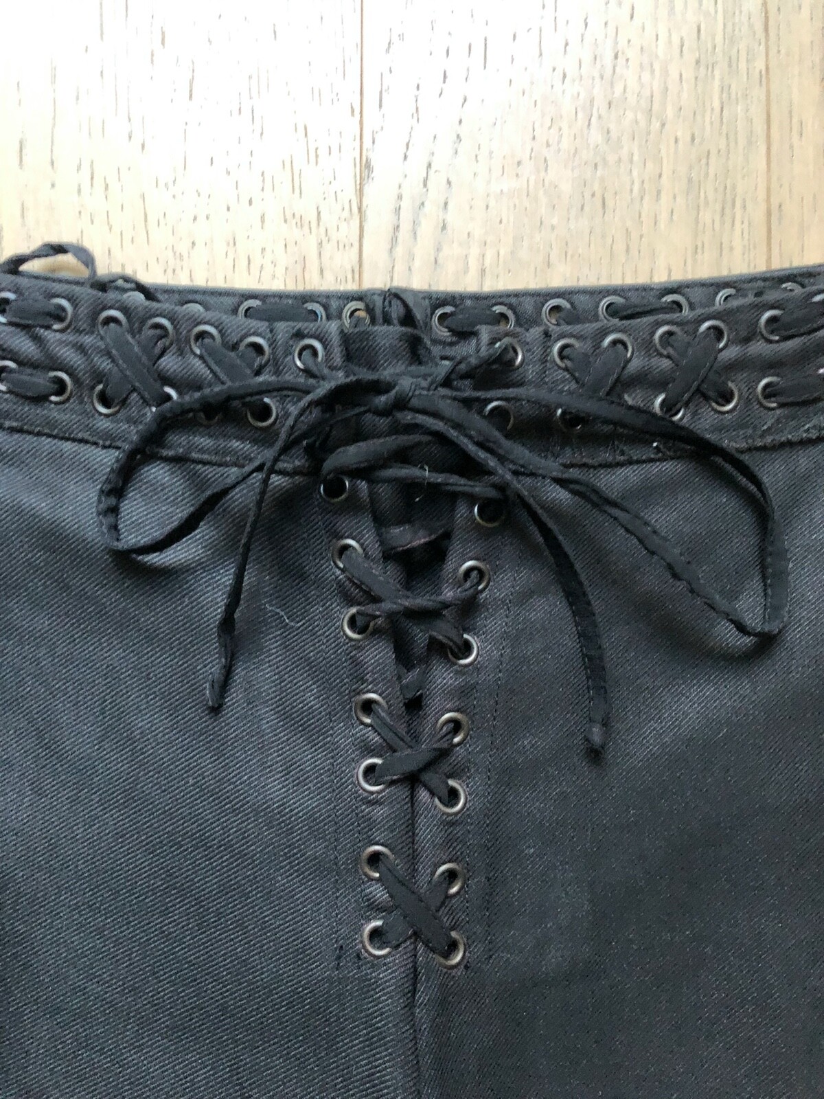 Yves Saint Laurent di Tom Ford pantaloni neri stringati S S 2002
