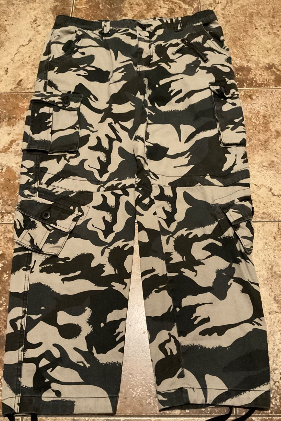 ( Mens 38 X 32 ) Urban Camo