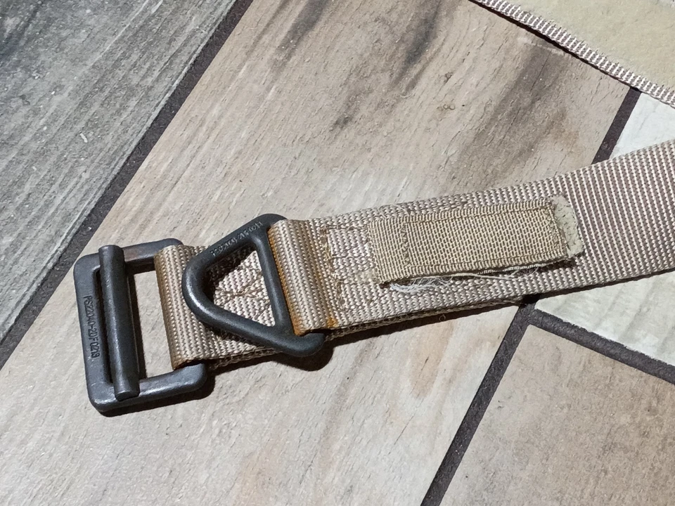 Cinturón Blackhawk Riggers ETIQUETA ANTIGUA HECHO EN EE. UU. Tostado Caqui Talla Mediana EE. UU. Foto 4 de 4