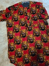 Red And Black Isiagu Traditional African Ceremonial Men's Top/Shirt. Size:Medium