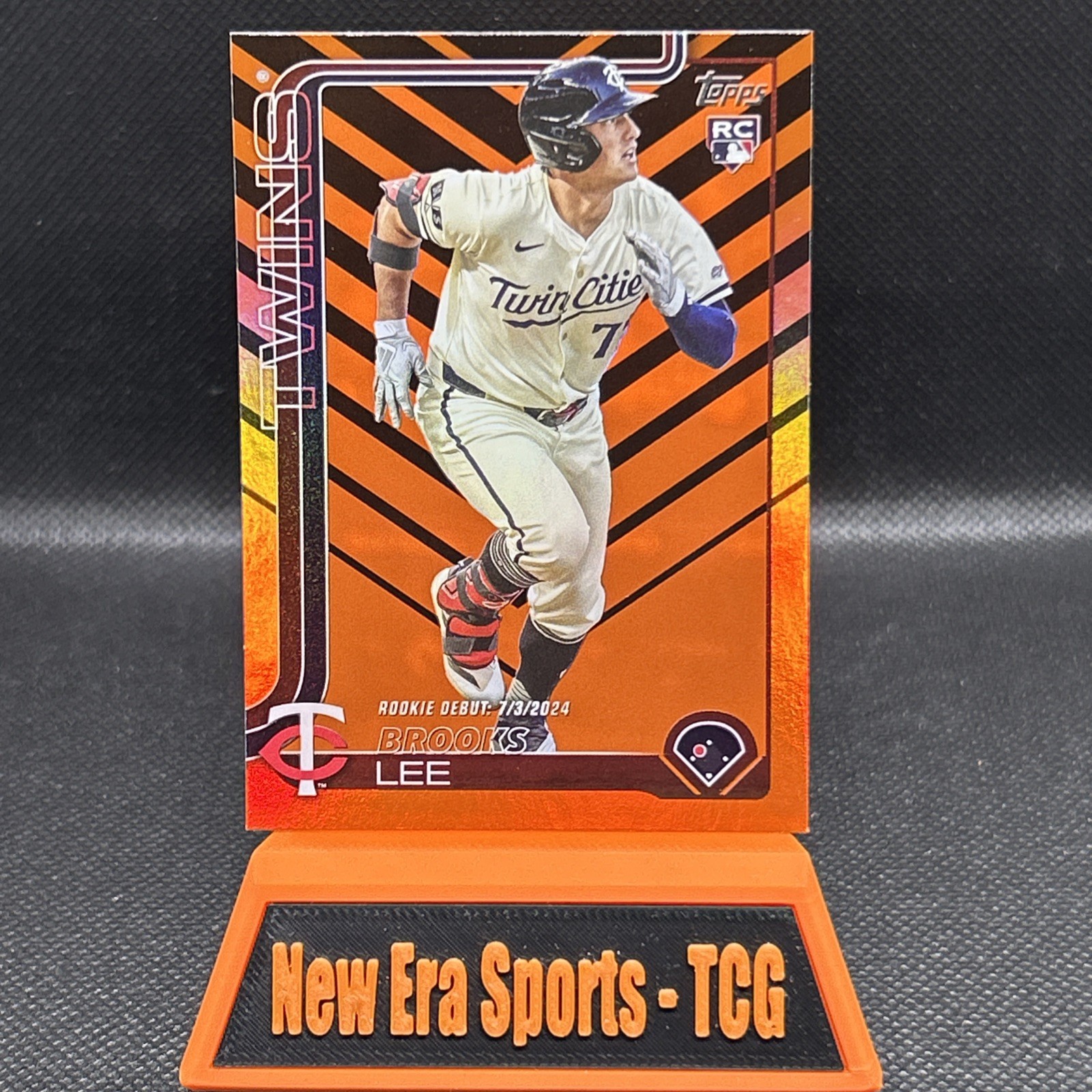 2025 Topps Update Brooks Lee Holiday #US243 RC Rookie Minnesota Twins