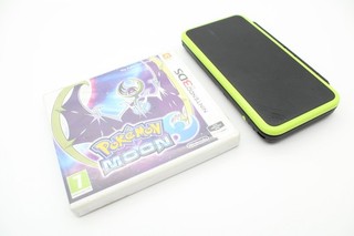 Nintendo New 2DS XL Working w/ Pokémon Moon