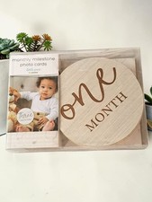 Little Pear Wooden Monthly Milestone Photo Cards Baby and Pregnancy NIB