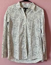 Banana Republic Soft Wash White/Blue Floral Print Long Sleeve Button Up Top- M