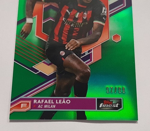 RAFAEL LEAO MILAN TOPPS FINEST REFRACTOR GREEN UEFA LIMITED EDITION /99 SERIE A - Foto 4 di 7