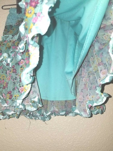 MIssing Tags Adorable Semi Dressy Girl's Size M 8/10 Layered Ruffle Skirt - Picture 3 of 10