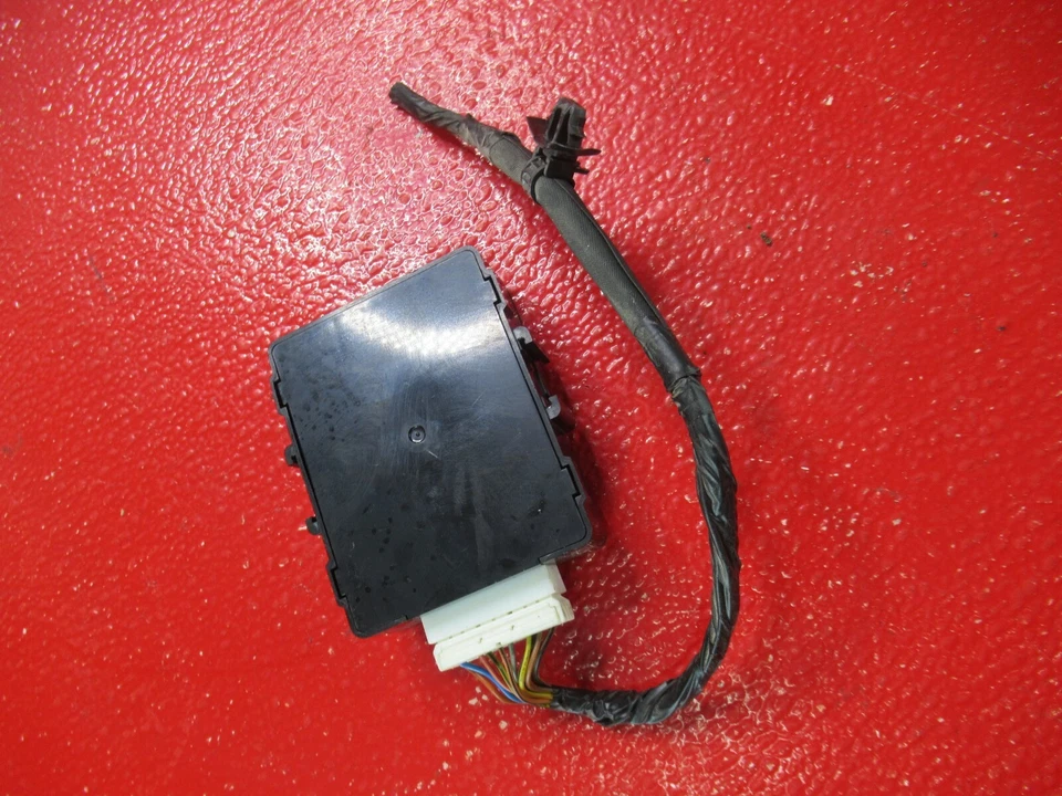 Rear Curtain Power Sunshade Body Module OEM Hyundai Genesis Sedan 2009-2014 - Image 3 of 3