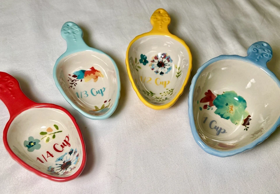 Набор из 4 мерных чашек The Pioneer Woman Willow из керамики штабелируемый черпак - Изображение 2 из 4