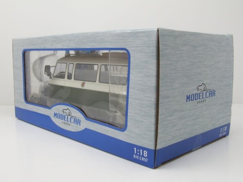 Barkas B 1000 Volkspolizei 1965 grün weiß Modellauto 1:18 MCG - Bild 9 von 9