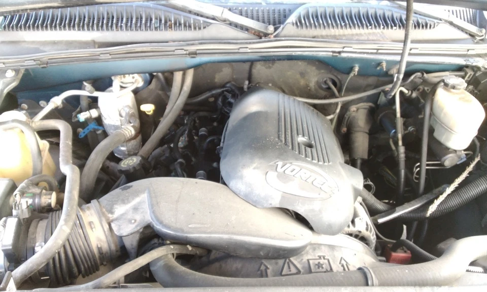 2002 Chevrolet Silverado 2500 6.0L Engine Motor OEM 184K Miles - LKQ436726330 - Image 3 of 4