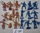 #1960s MARX PLAYSET FIGURES WESTERN INDIANS & CAVALRY SOLDIERS LOT#E-85