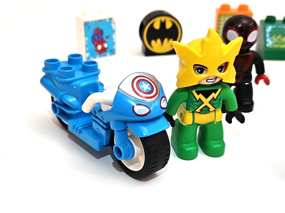 Lego DUPLO Superhéroes y Villanos Lote - 6 Figuras DUPLO Motocicleta Ladrillos Escudo Foto 2 de 4