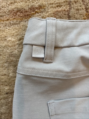 Lululemon Utilitech Men’s Light Grey 34x32 - Picture 2 of 3