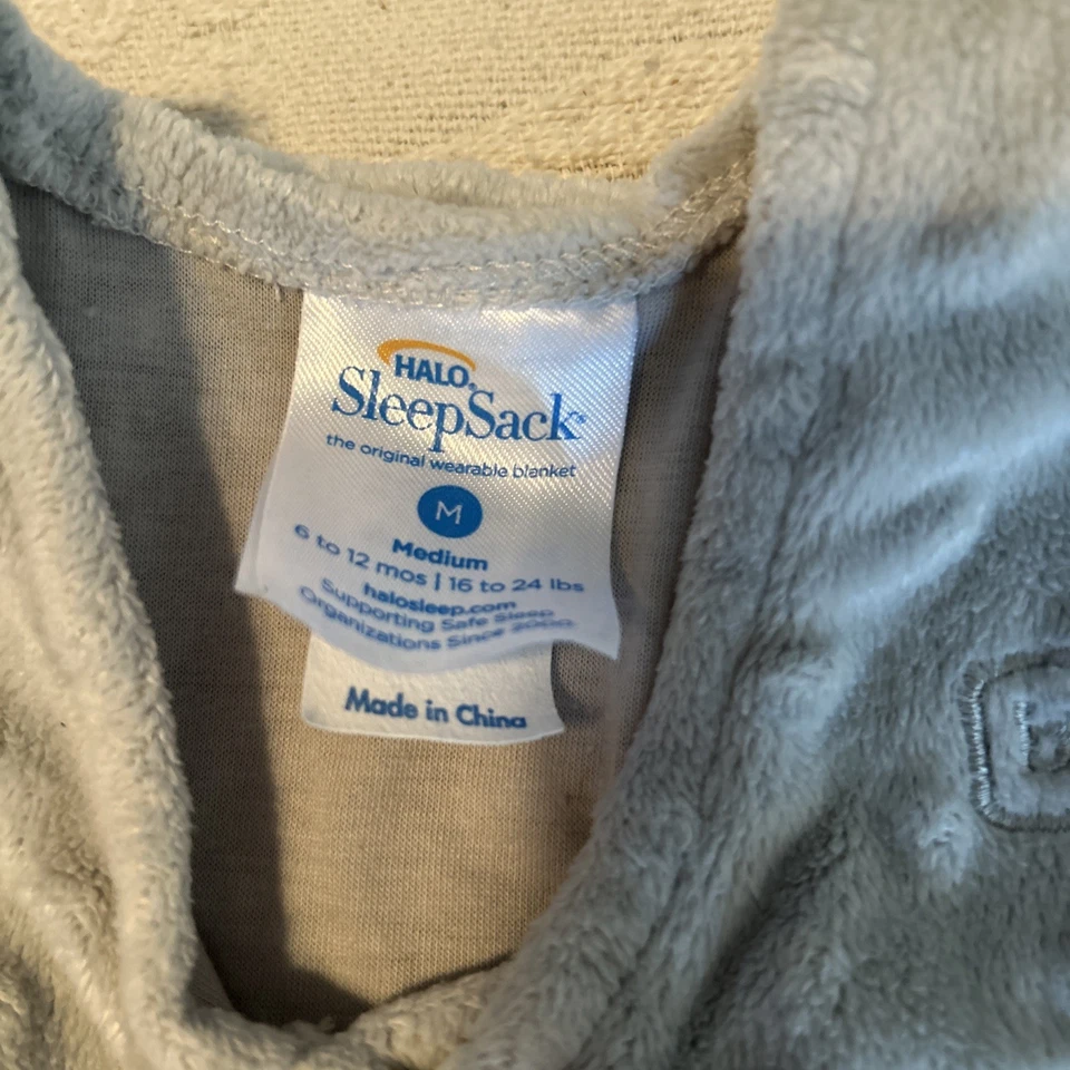 Saco de dormir Halo Med 6 - 12 meses/16-24 libras usado gris terciopelo suave Foto 3 de 4