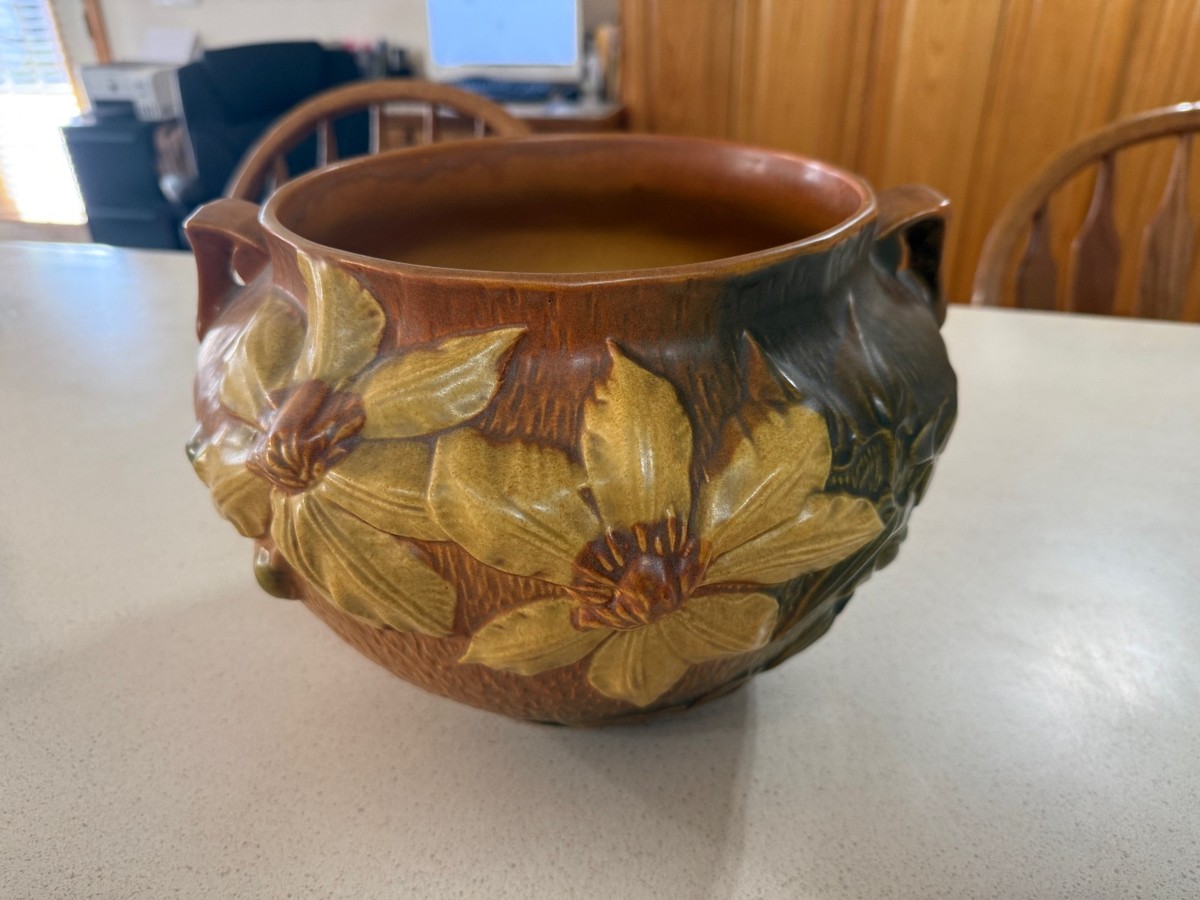 Roseville Clematis Brown 1944 Vintage Pottery Ceramic Jardiniere