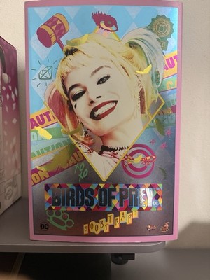Hot Toys Birds of Prey Harley Quinn Margot Robbie Caution Tape Jacket
