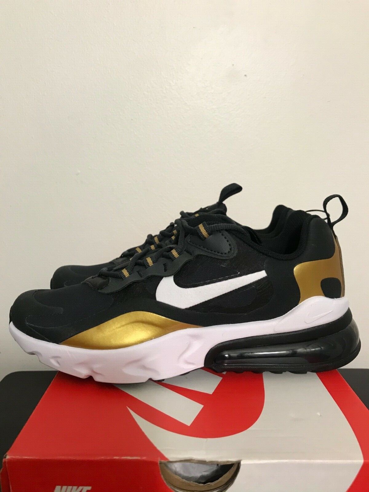 Nike Air Max 270 React Shoes Size 6 