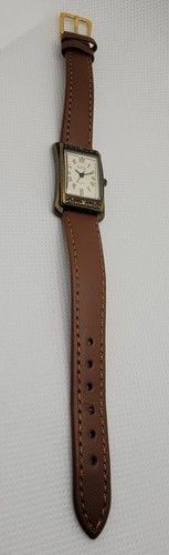 Ladies Vintage Guess 1989 Rectange Gold Tone Brown Leater Band Watch L5 - Picture 6 of 9