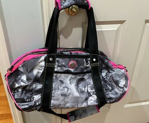lululemon duffle bag