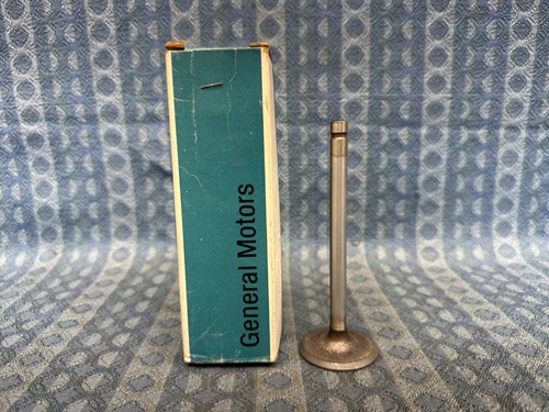 1966-1970 Chevrolet Medium Duty Truck NOS GM Intake Valve #3887127