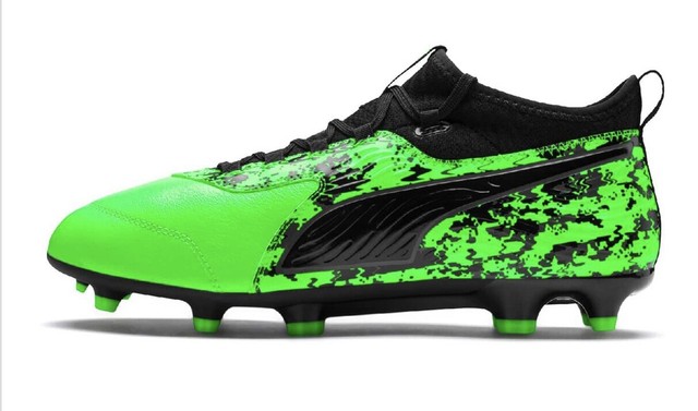 puma green football boots