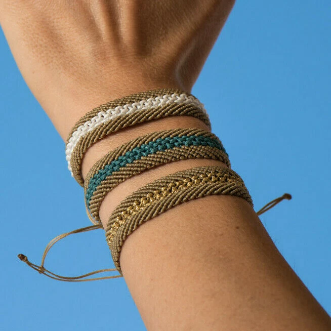 Braided Bracelet - String Bracelet - Thread Bracelet - Colored Bracelet - Friendship Bracelet